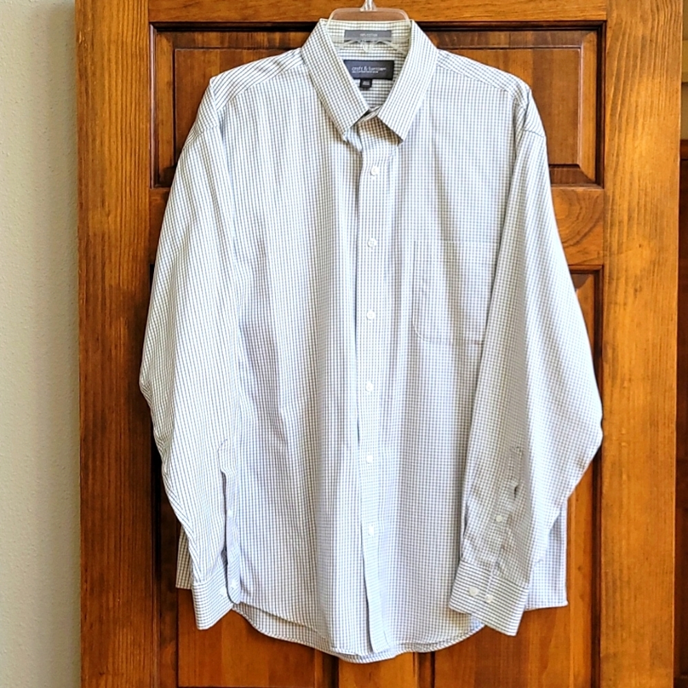 croft & barrow Mens long sleeve dress shirt  - Size 16 1/2 - 34/35